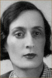 Ева Синельникова