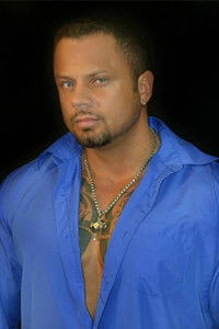 Рауль Колон