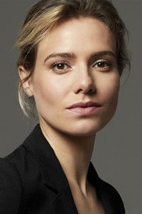 Салли Хармсен