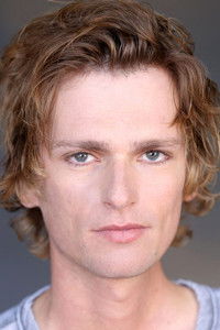 Колтон Адамс