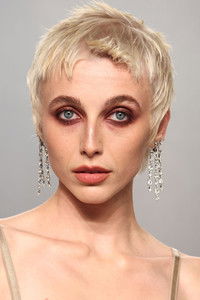 Эмма Чемберлен