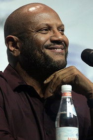 Джеймс Такер