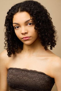 Росали Анники