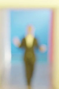 Con Mi Voz Destruyo La Oscuridad