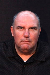 Дэвид Рейнольдс