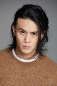 Чэнь Хуа Фэн