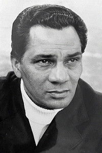 Энрике Лусеро