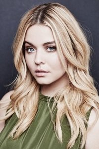 Саша Питерс