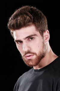 Беркер Гювен