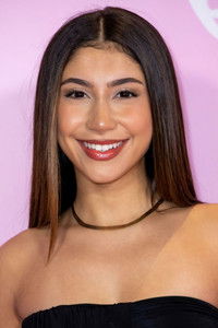 Изабелла Феррейра