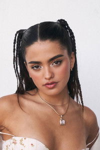 Майя Рефико