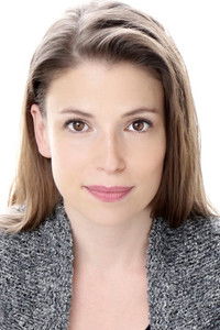 Джулия Вилан