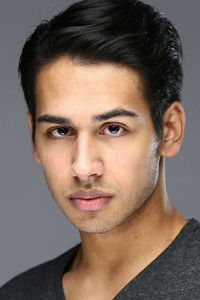 Адриан Павоне