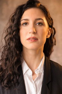 Элизабет Валенти