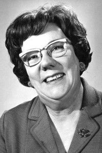 Дэнди Николс