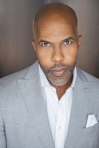 Энтони Элфонзия