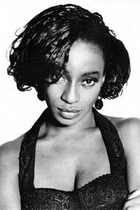 Феми Тейлор