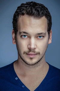 Джонатан Кузинье