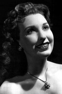 Джули Беннетт