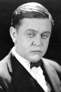 Ллойд Хэмилтон