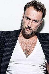 Карлос Леаль