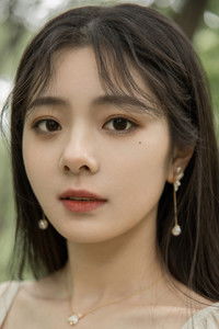 金璐瑩
