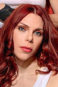 Φένια Αποστόλου