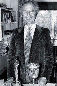 Derek Meddings: Making It Small in Pictures