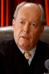 Дэвид Доути