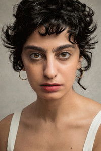 Джулиана Язбек