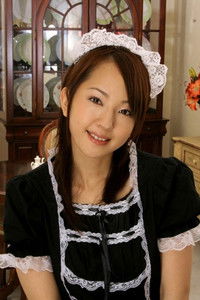 淫らなメイド お勃ちになって！