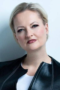 Кэтерин Ист