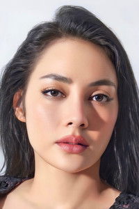 บงกช คงมาลัย