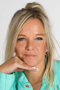 Эми Клер Билс