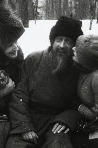 Рино хочет закурить