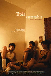 Trois ensemble