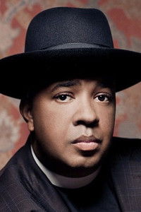 Джозеф Симмонс