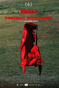 Maia – Portret cu mâini