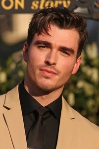 Кори Милкрист