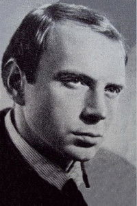 Борис Аханов