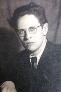 Дмитрий Толстой