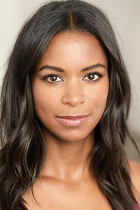 Кэролайн Харрис