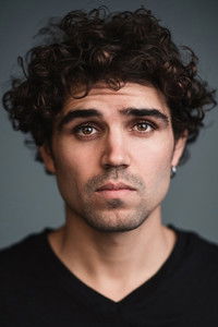 Адриа Эскудеро