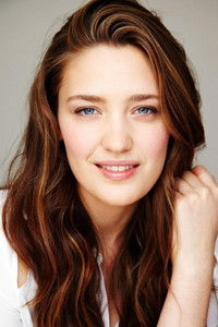 Тесс Хаубрих