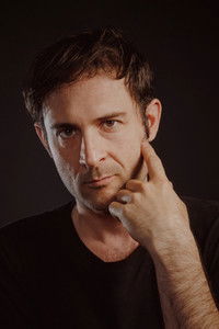 Артур Арари