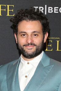 Ариан Мойед