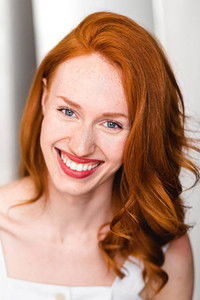 Кира Гулойен