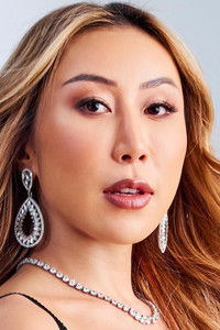 Николь Доши