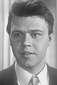 Валентин Буров