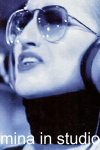 Mina in Studio